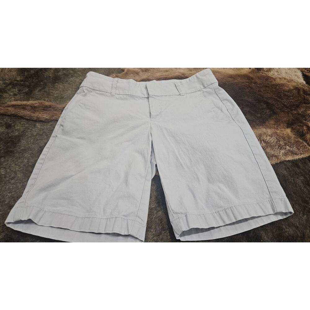 J.CREW Women's Light Blue Chino Shorts Size 2 Made In Vietnam - Picture 3 of 4